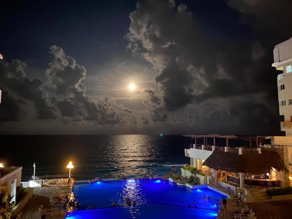 Cancun Plaza Condo Mexico Экстерьер фото